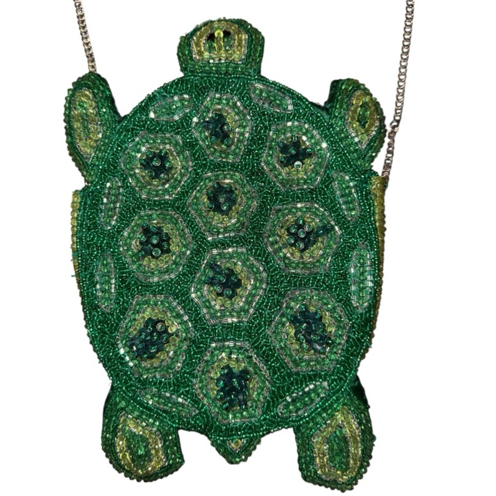 New with tags TJ MAXX Viral Green Beaded Turtle Bag